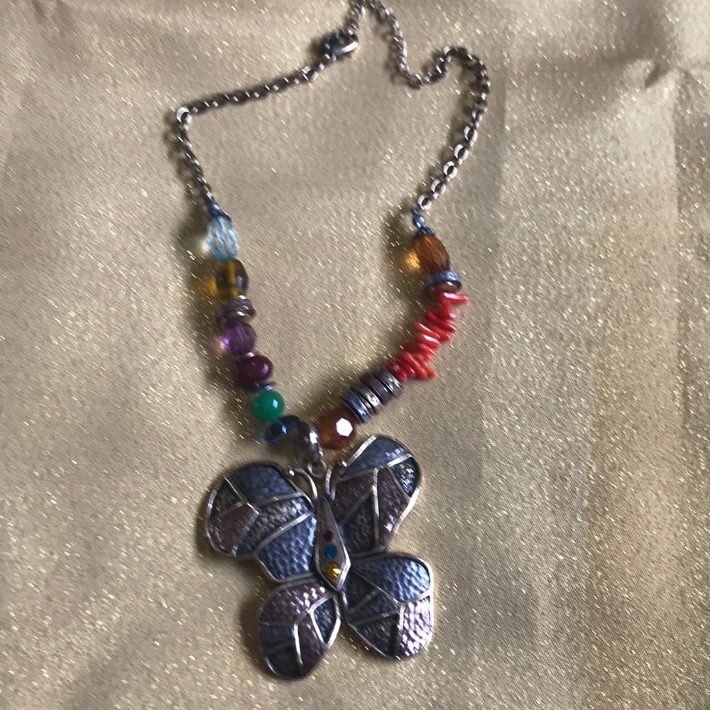 Beautiful beads necklace with pendant